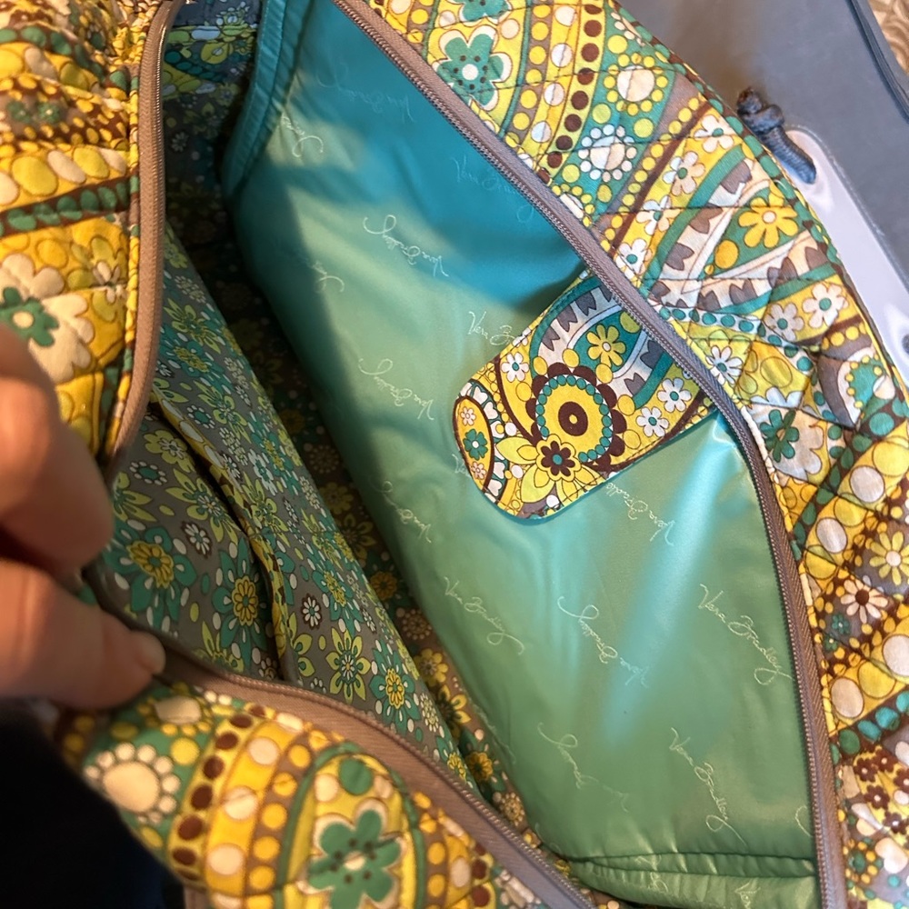 Tote - Picture 2 of 2